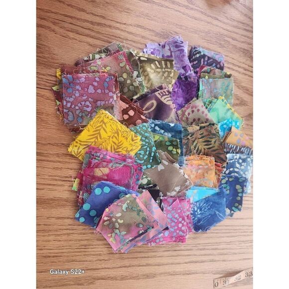 Mini charm pack, 2.5" square matching fabrics - Picture 1 of 5
